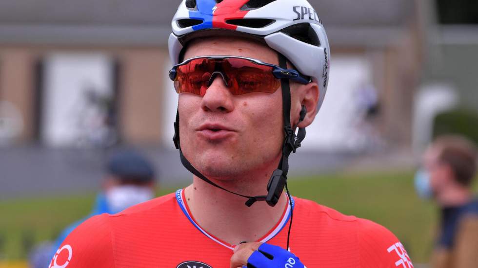 Tour de Pologne : chute spectaculaire à l'arrivée, pronostic vital engagé pour Fabio Jakobsen Tour de Pologne : chute spectaculaire à l'arrivée, pronostic vital engagé pour Fabio Jakobsen