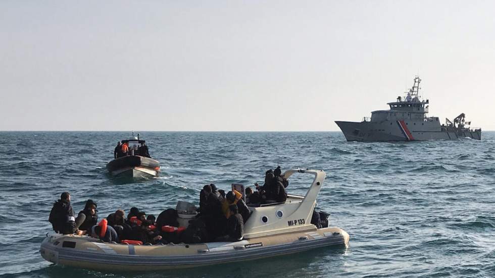 Londres se dit préoccupé par l'afflux de bateaux de migrants venus de France