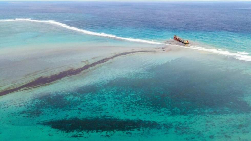 Marée noire à l’île Maurice : "Tout le fioul a été pompé des réservoirs"