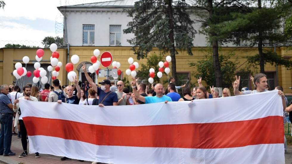 Biélorussie : manifestation devant une prison de Minsk en soutien à un opposant Biélorussie : manifestation devant une prison de Minsk en soutien à un opposant