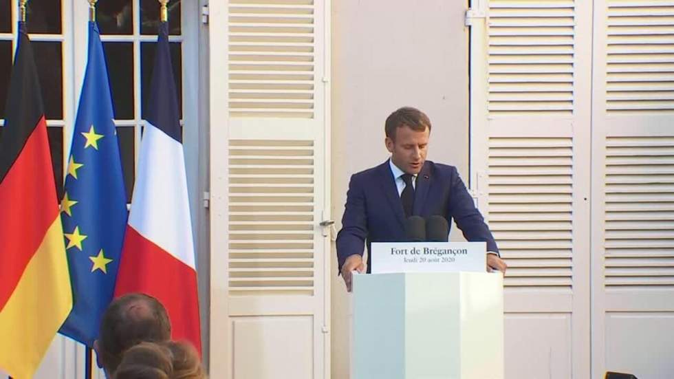 Emmanuel Macron propose une médiation de l'UE en Biélorussie, avec la Russie