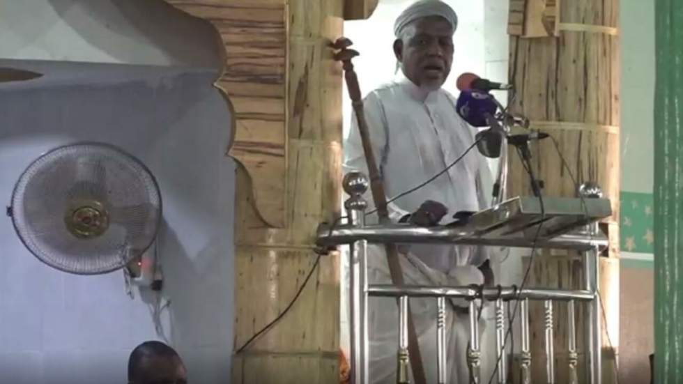 Mali : rencontre avec l'imam Dicko, artisan de la chute d'IBK