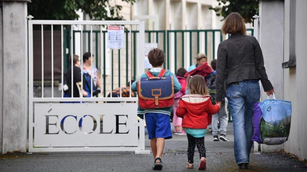 Covid-19 en France : le chômage partiel privilégié pour la garde d'enfants