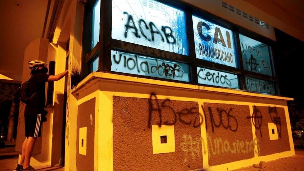 Cinq morts lors d'émeutes à Bogota, après une bavure policière