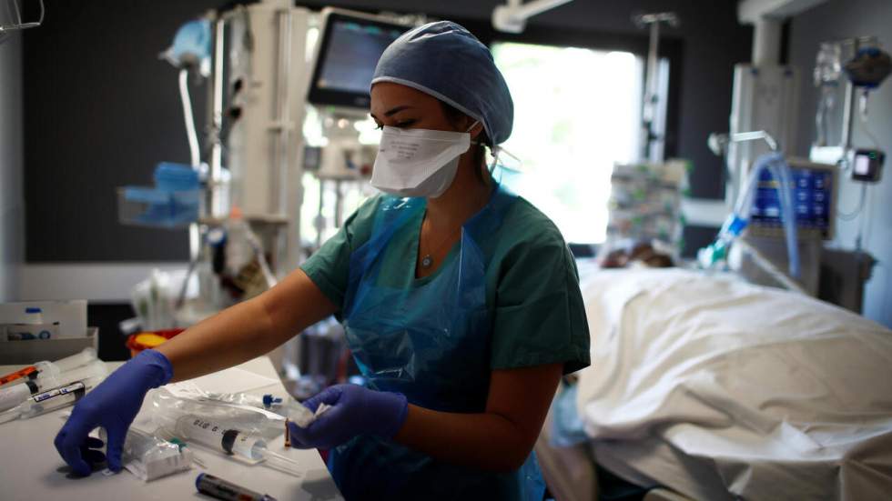 Covid-19 en France : près de 10 000 nouvelles contaminations, hausse des hospitalisations