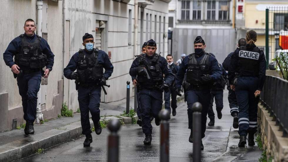 Attaque à l'arme blanche à Paris : six gardes à vue en cours, une vidéo à l'étude