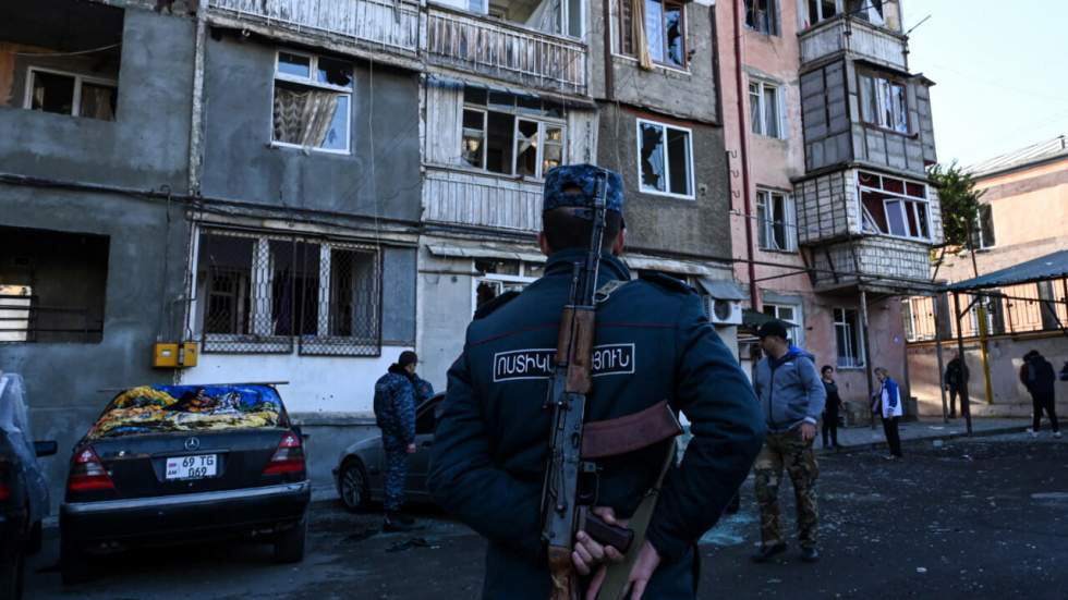 Haut-Karabakh : Stepanakert cible de nouvelles frappes, Gandja "sous le feu"