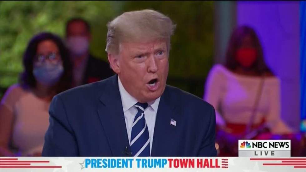 Joe Biden et Donald Trump s’affrontent à distance quelques semaines avant l'élection Joe Biden et Donald Trump s’affrontent à distance quelques semaines avant l'élection