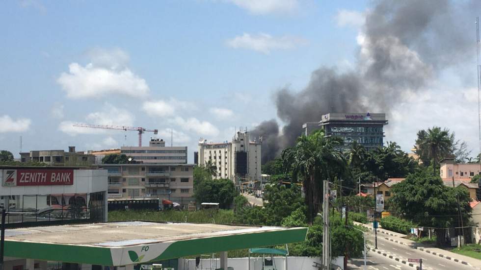 Nigeria : une prison incendiée à Lagos, le président s'adresse aux manifestants