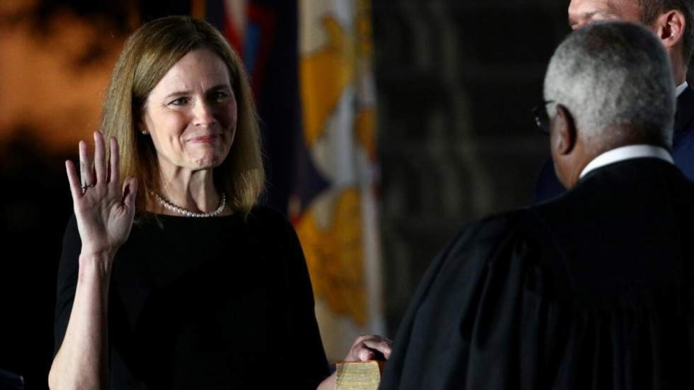La juge conservatrice Amy Coney Barrett confirmée à la Cour suprême des États-Unis La juge conservatrice Amy Coney Barrett confirmée à la Cour suprême des États-Unis