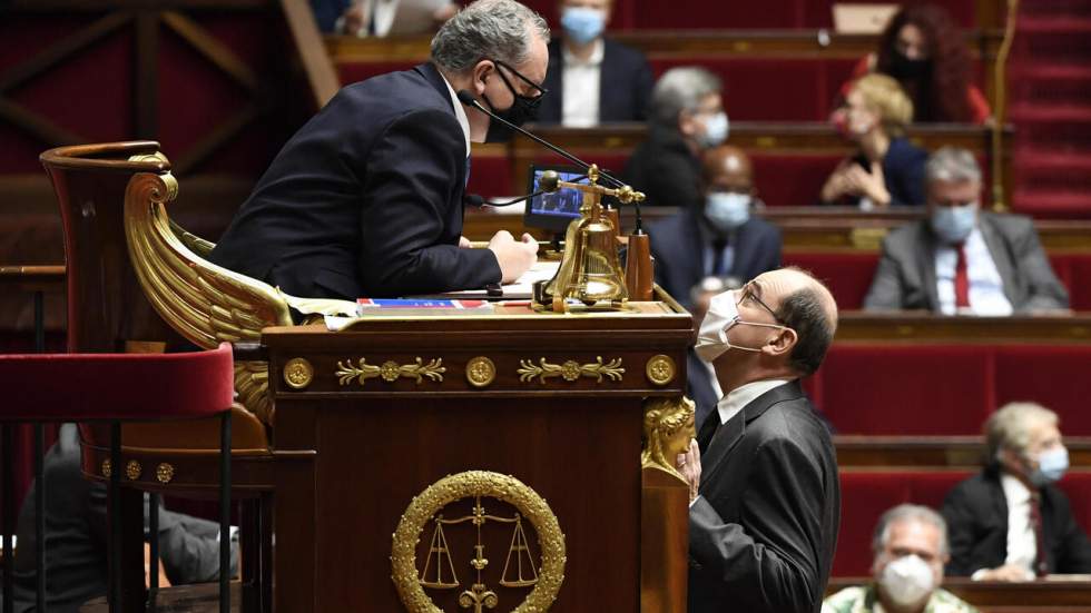 Après un couac à l'Assemblée, le calendrier de l'état d'urgence sanitaire est finalement rétabli