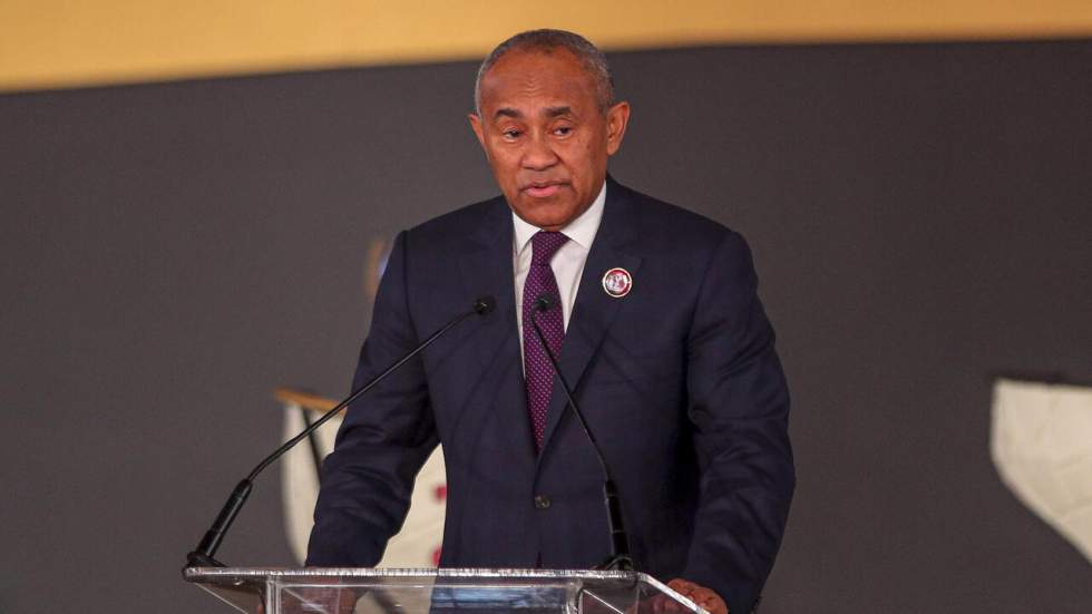 Football africain : le président de la CAF Ahmad Ahmad suspendu cinq ans par la Fifa