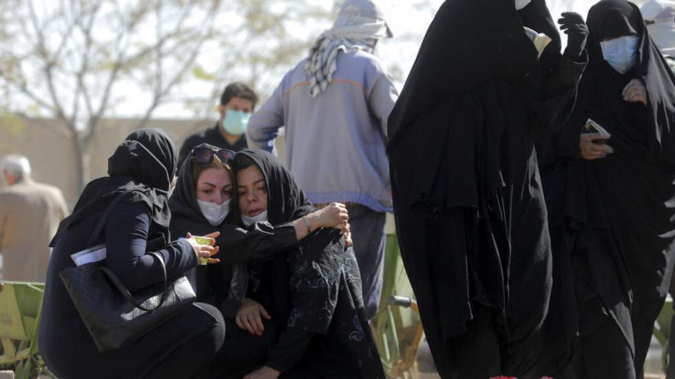 Covid-19 et sanctions américaines, la double peine des Iraniens Covid-19 et sanctions américaines, la double peine des Iraniens