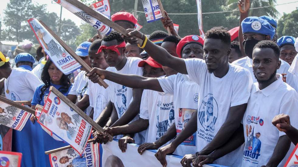 Les Libériens appelés aux urnes pour un référendum, un test pour le président George Weah