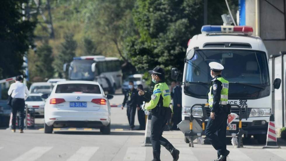 La Chine condamne dix Hongkongais soupçonnés de franchissement illégal des frontières La Chine condamne dix Hongkongais soupçonnés de franchissement illégal des frontières