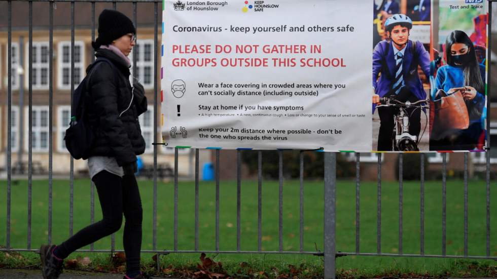 Covid-19 : Londres ferme ses écoles alors que la pandémie progresse