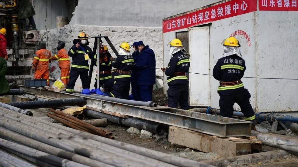 En Chine, 11 mineurs sauvés après deux semaines passées sous terre