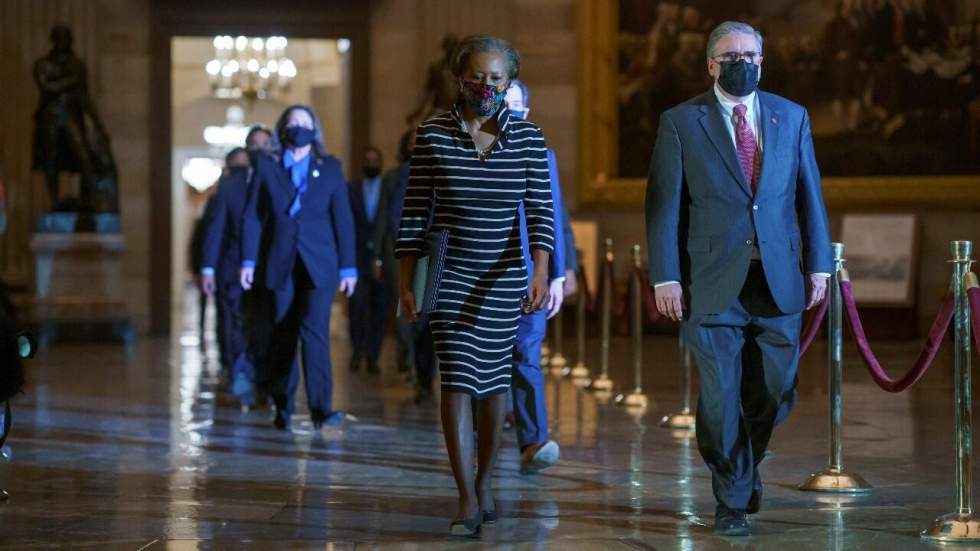 Impeachment : l'acte d'accusation contre Donald Trump a été transmis au Sénat Impeachment : l'acte d'accusation contre Donald Trump a été transmis au Sénat