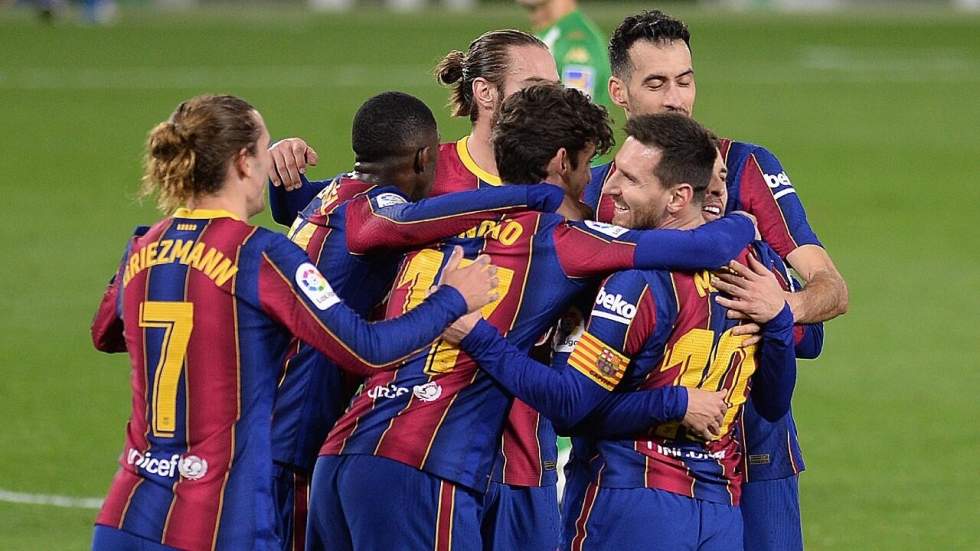 Football européen : le Barça s'impose avec un super Messi, l'AC Milan reprend la tête