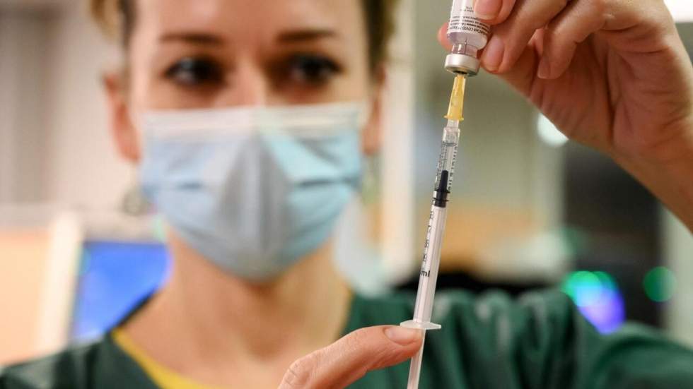 En Seine-Saint-Denis, la stratégie vaccinale se heurte à la fracture numérique et aux inégalités