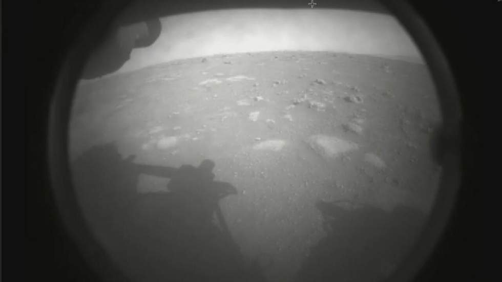 Le robot Perserverance se pose sur Mars après sept mois de voyage