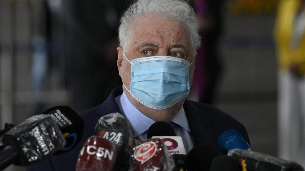 Scandale en Argentine : démission du ministre de la Santé qui vaccinait ses amis au ministère Scandale en Argentine : démission du ministre de la Santé qui vaccinait ses amis au ministère