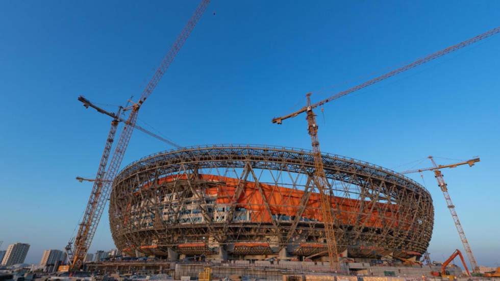 Mondial-2022 au Qatar : l'hécatombe sur les chantiers mènera-t-elle au boycott ?