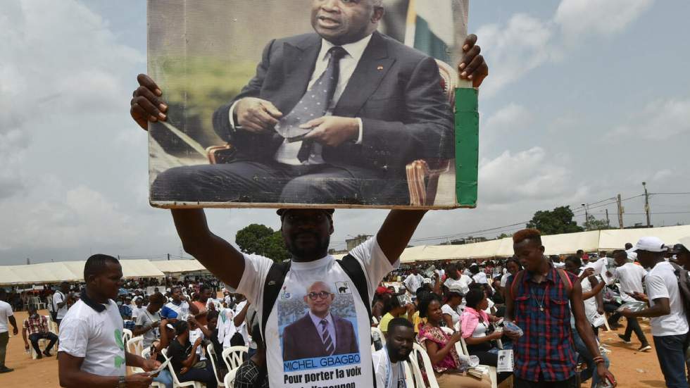Côte d'Ivoire : Laurent Gbagbo, omniprésent dans la campagne pour les législatives Côte d'Ivoire : Laurent Gbagbo, omniprésent dans la campagne pour les législatives
