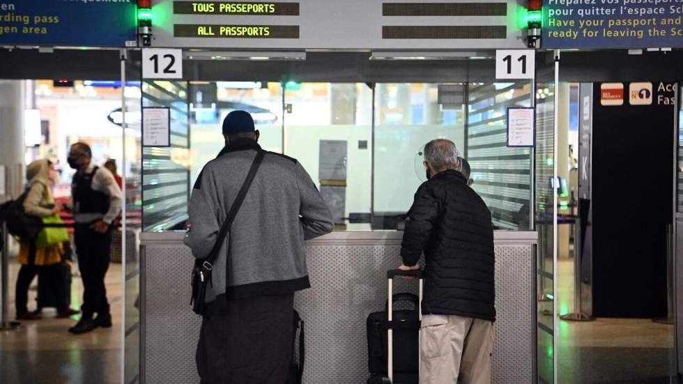 Covid-19 : la France assouplit les conditions de voyage dès vendredi pour sept pays