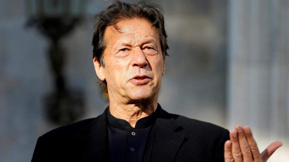 Pakistan : face aux extrémistes religieux, le jeu d'équilibriste d'Imran Khan