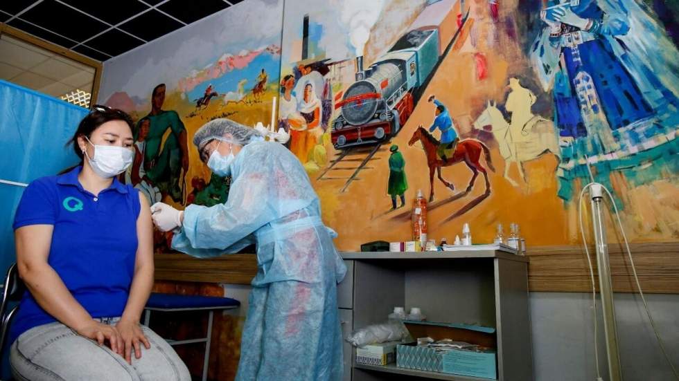 Le Kazakhstan, surprenant membre du club des pays producteurs de vaccins anti-Covid