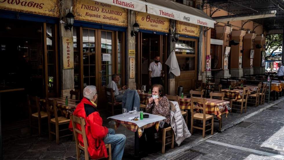 Covid-19 : la Grèce rouvre ses cafés et restaurants après 6 mois de fermeture Covid-19 : la Grèce rouvre ses cafés et restaurants après 6 mois de fermeture