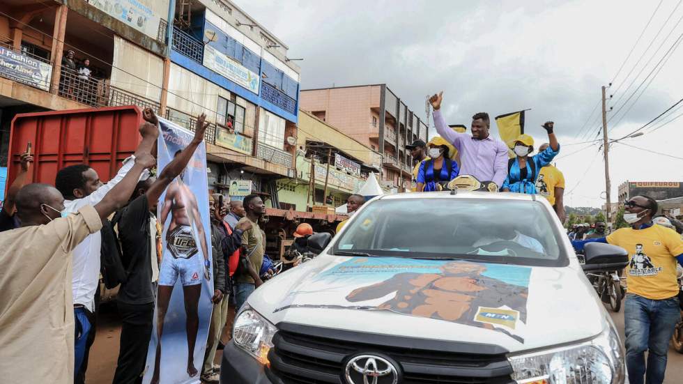 MMA : le retour triomphal de Francis Ngannou dans son village natal au Cameroun