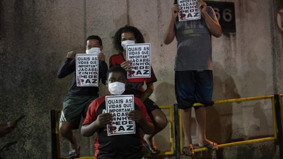 Une opération policière antidrogue dans une favela de Rio vire au bain de sang Une opération policière antidrogue dans une favela de Rio vire au bain de sang