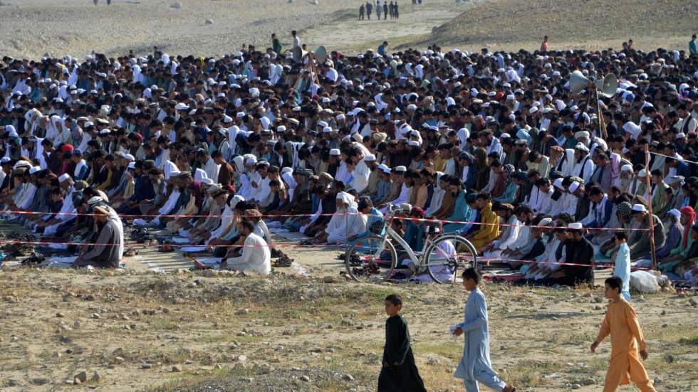 Un cessez-le-feu provisoire pour l'Aïd entre les Taliban et les forces afghanes Un cessez-le-feu provisoire pour l'Aïd entre les Taliban et les forces afghanes