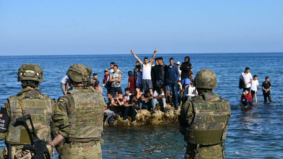 Madrid hausse le ton contre le Maroc après l'arrivée de milliers de migrants à Ceuta