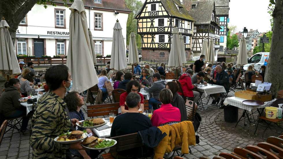 Déconfinement en France : bars, restaurants et cinémas retrouvent leurs clients