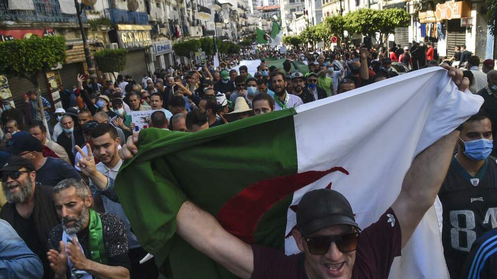 Législatives en Algérie : la campagne s'ouvre sur fond de répression du Hirak