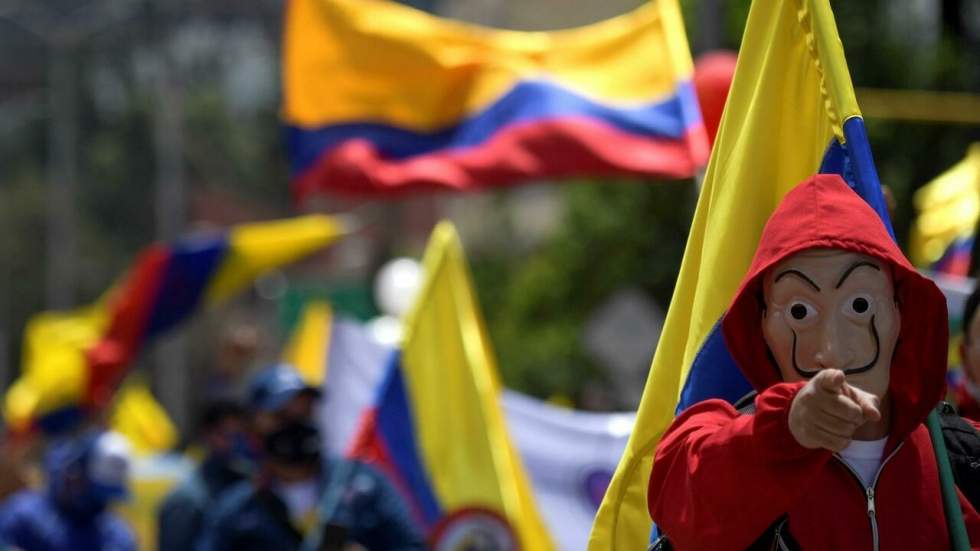 Manifestations massives en Colombie avant des pourparlers avec le président