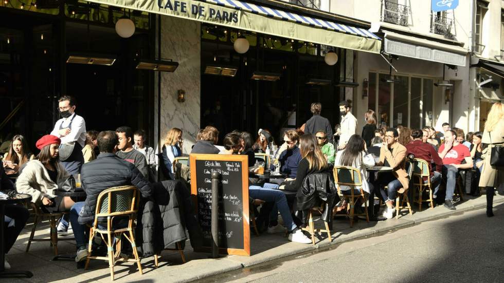 Déconfinement en France : la fin du "quoi qu'il en coûte" ?