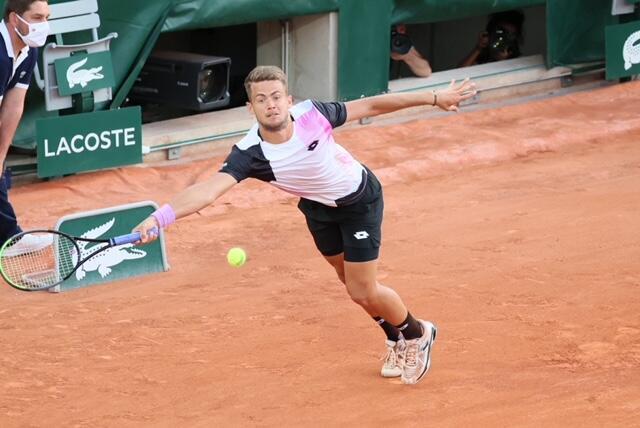 Roland-Garros : Zverev et Tsitsipas tiennent leur rang, mauvaise journée pour les Français Roland-Garros : Zverev et Tsitsipas tiennent leur rang, mauvaise journée pour les Français