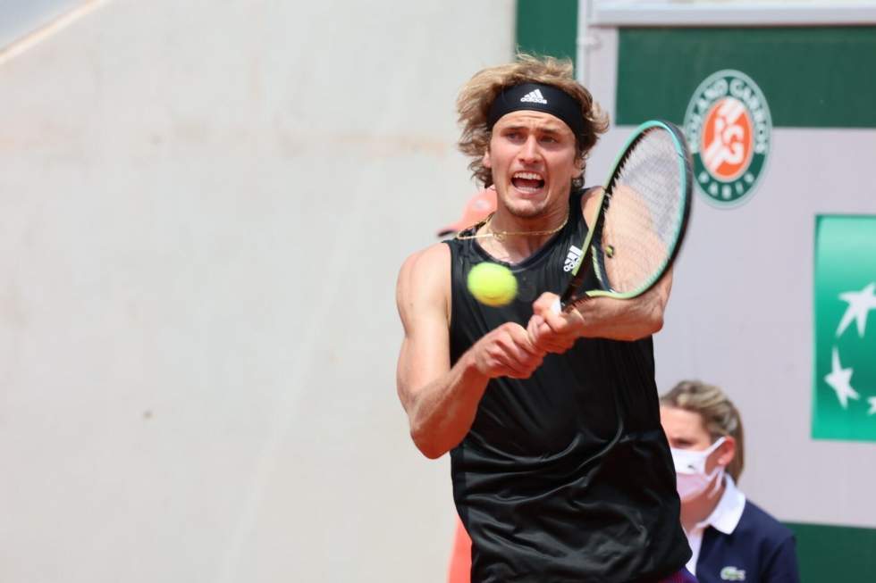 Roland-Garros : Zverev et Tsitsipas tiennent leur rang, mauvaise journée pour les Français Roland-Garros : Zverev et Tsitsipas tiennent leur rang, mauvaise journée pour les Français