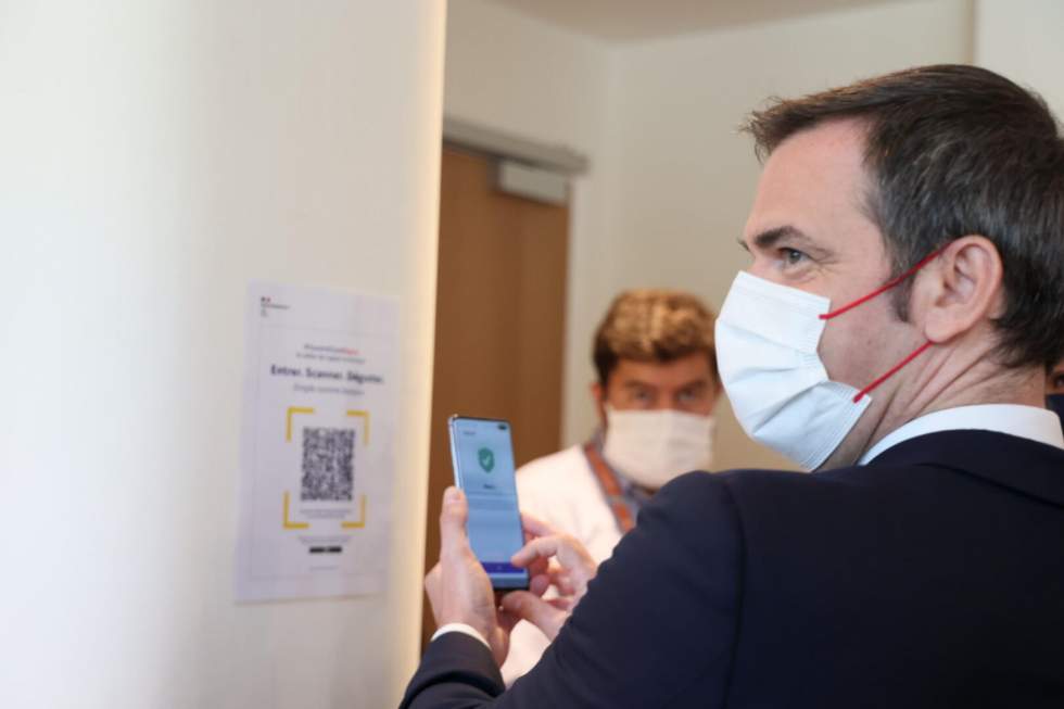 Roland-Garros inaugure le pass sanitaire : "L'ambiance va être plus sympa"