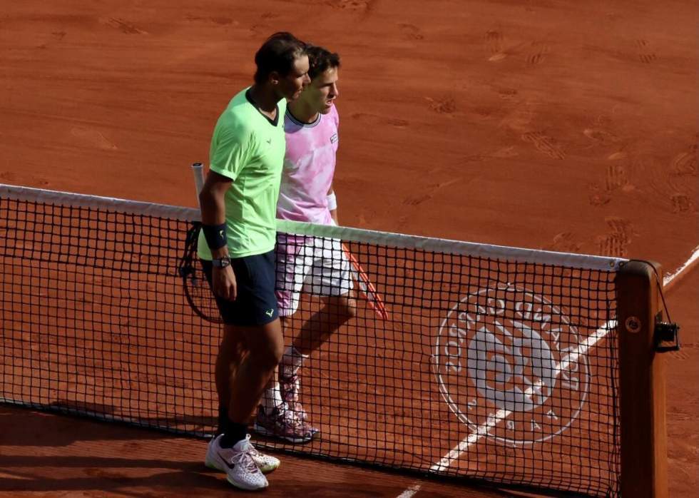 Roland-Garros : au bout de la nuit, Djokovic s'offre une demi-finale face à Nadal