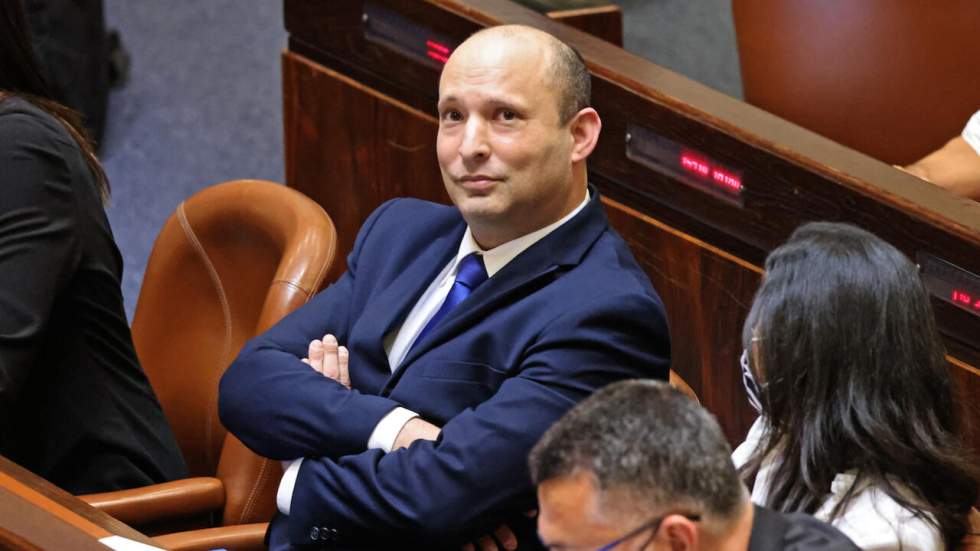 Israël: la Knesset investit Naftali Bennett Premier ministre et met fin à l'ère Netanyahu Israël: la Knesset investit Naftali Bennett Premier ministre et met fin à l'ère Netanyahu