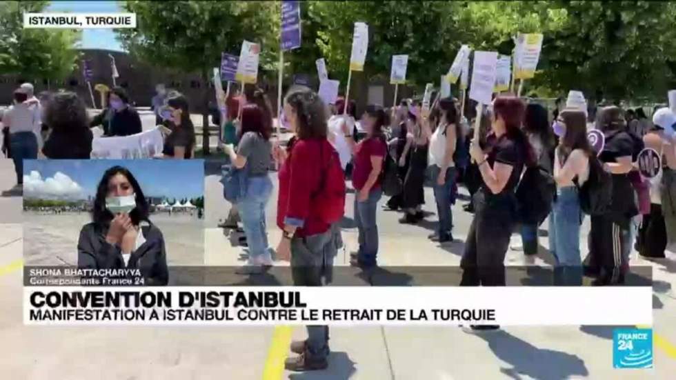 Turquie : des centaines de femmes dans les rues d'Istanbul pour dénoncer les violences domestiques