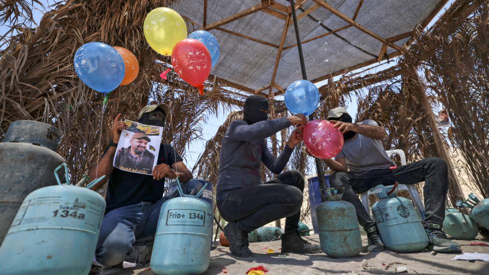 Gaza : les ballons incendiaires, une arme pour tester les nerfs de Naftali Bennett ?