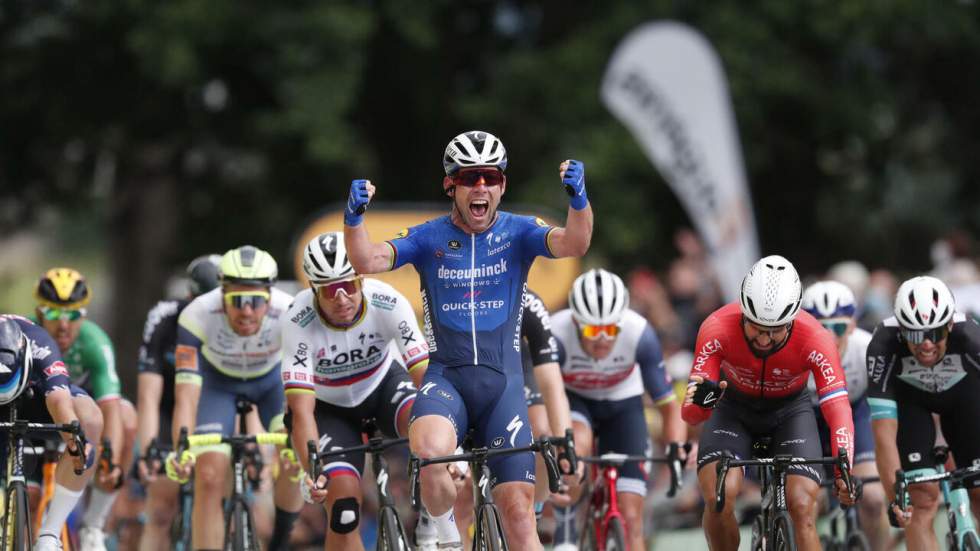 Le revenant Cavendish remporte la 4e étape au sprint, van der Poel reste en jaune Le revenant Cavendish remporte la 4e étape au sprint, van der Poel reste en jaune