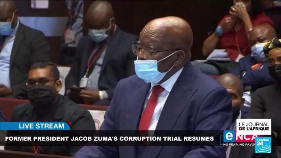 Jacob Zuma, ancien président de l’Afrique du Sud, condamné à 15 mois de prison