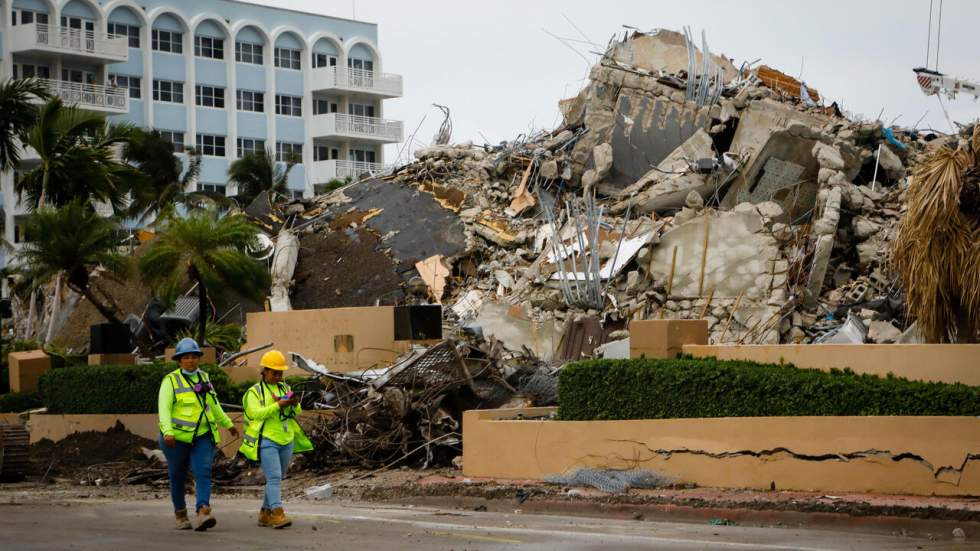 Immeuble effondré en Floride : la recherche des survivants prend fin Immeuble effondré en Floride : la recherche des survivants prend fin